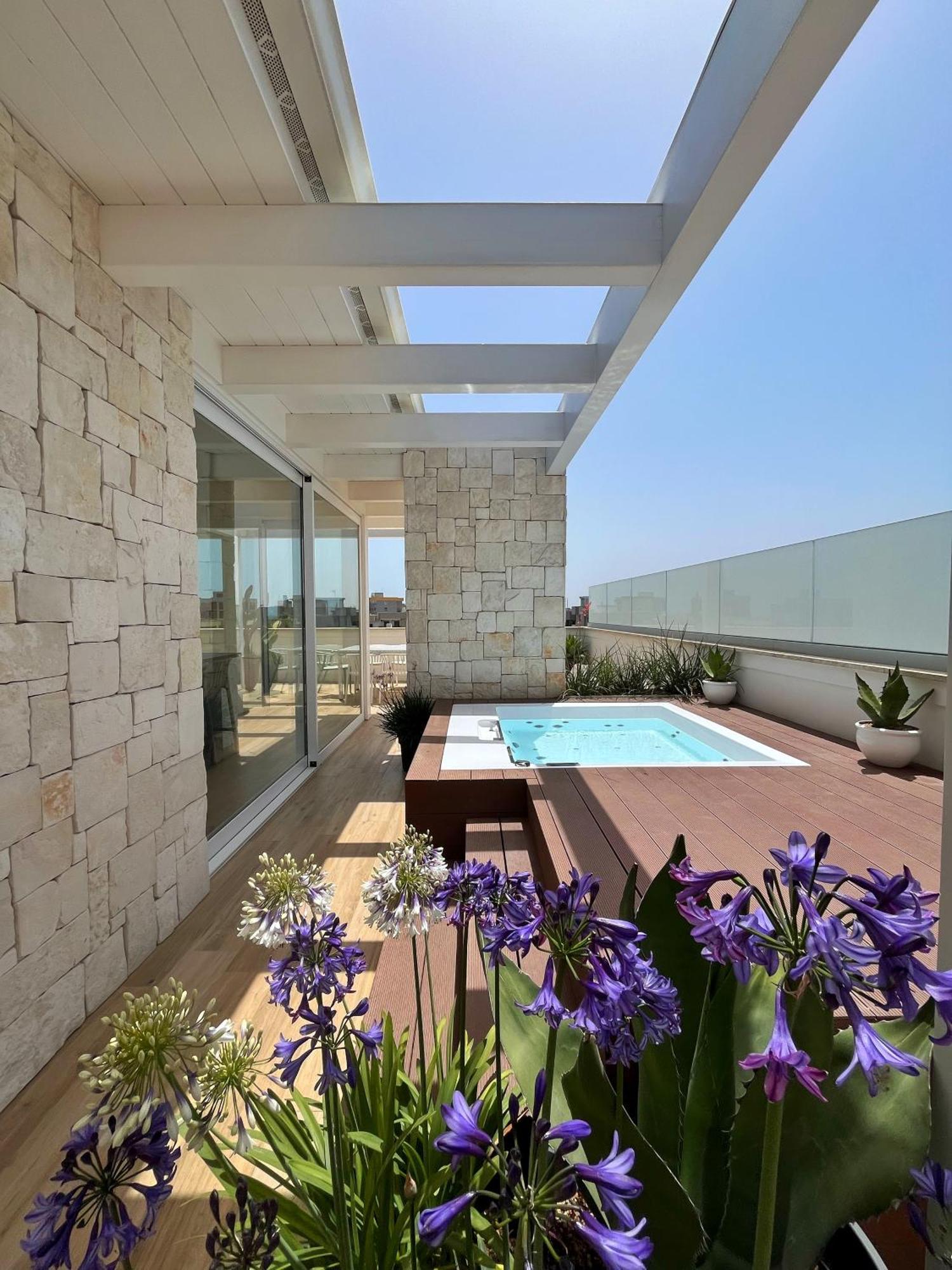 Ferienwohnung Sky Garden Locazione Turistica Polignano a Mare Exterior foto